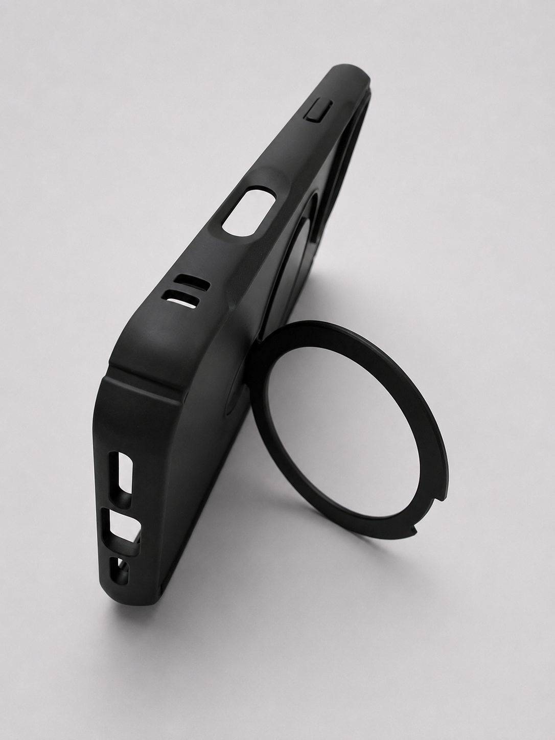 Rugged Magnetic Ring Stand Case