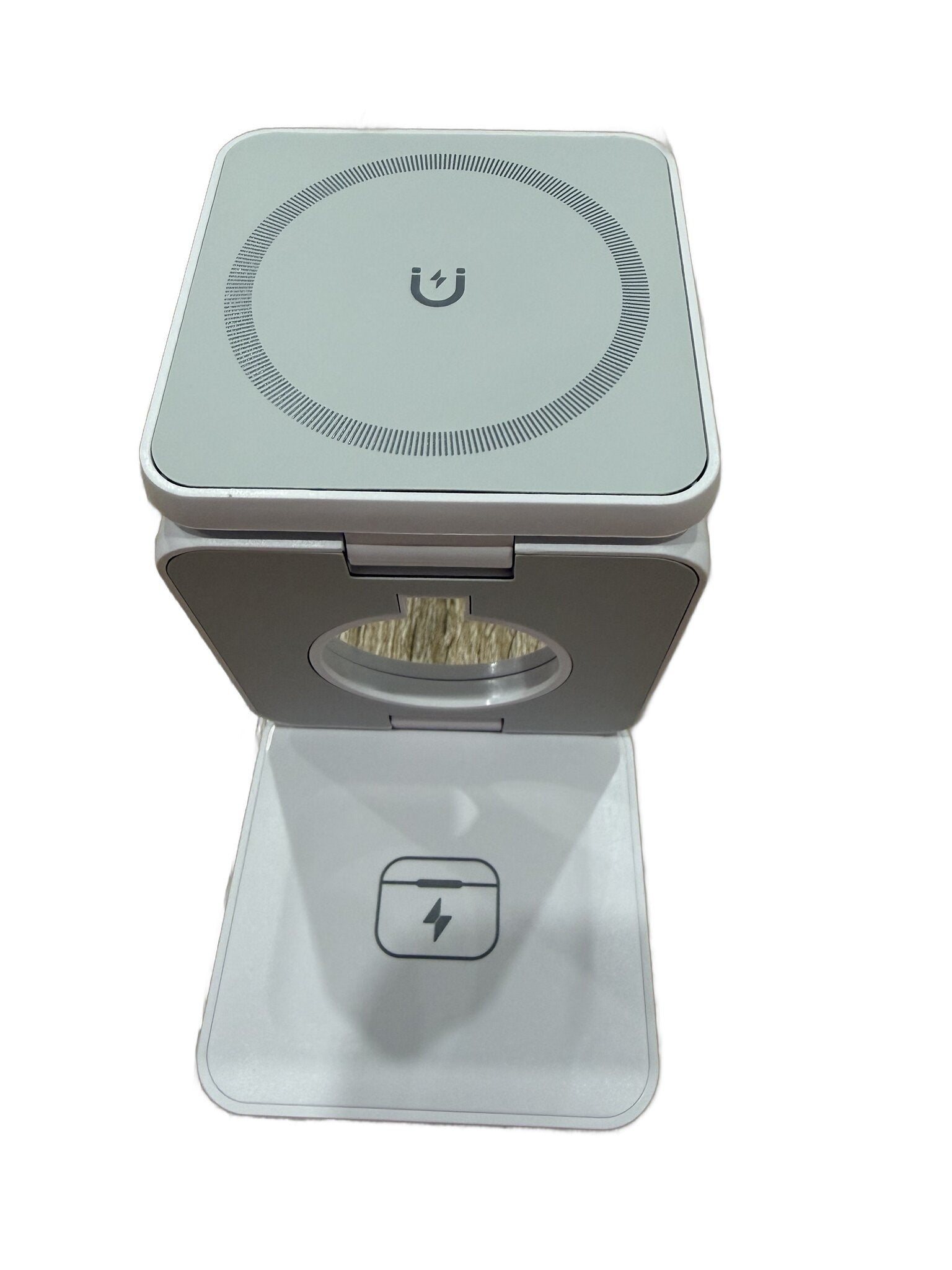 3-in-1 Magnetic Wireless Charger