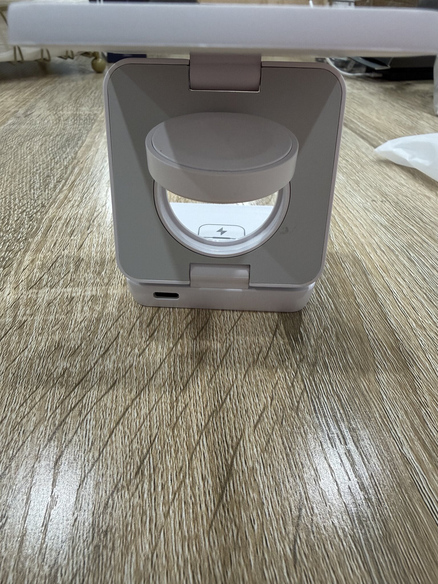 3-in-1 Magnetic Wireless Charger