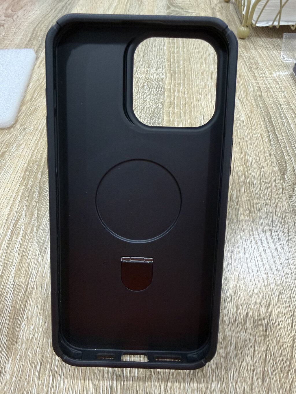 Armor Ring Stand MagSafe Case - iPhone 15 Pro Max