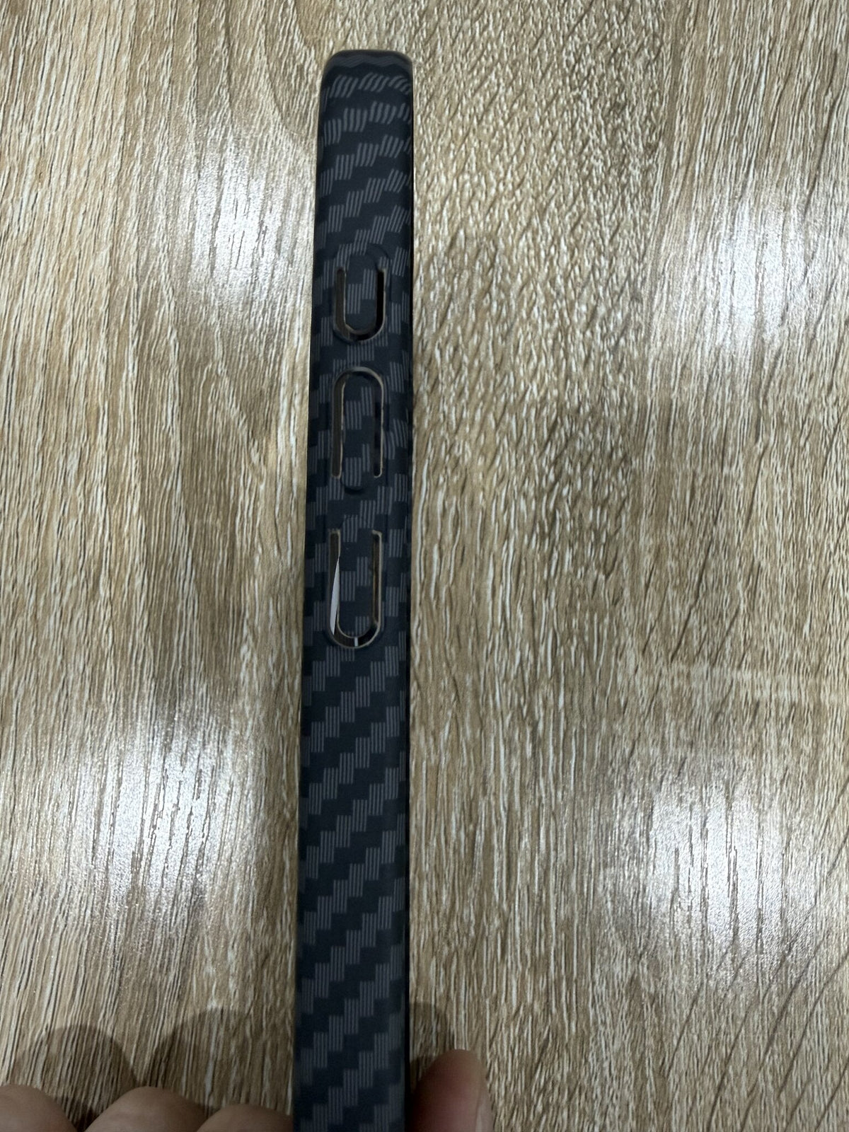 Carbon Fiber Magnetic Case - iPhone 16 Pro Max Black Carbon