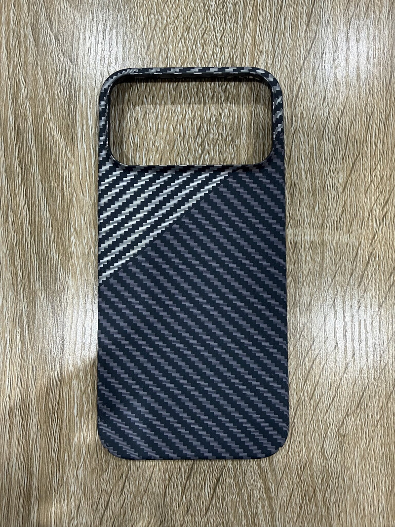 Carbon Fiber MagSafe Case - iPhone 17 Pro Max