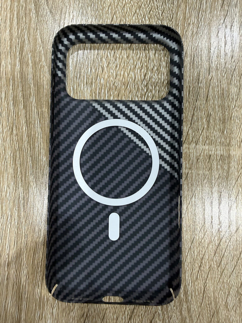 Carbon Fiber MagSafe Case - iPhone 17 Pro Max