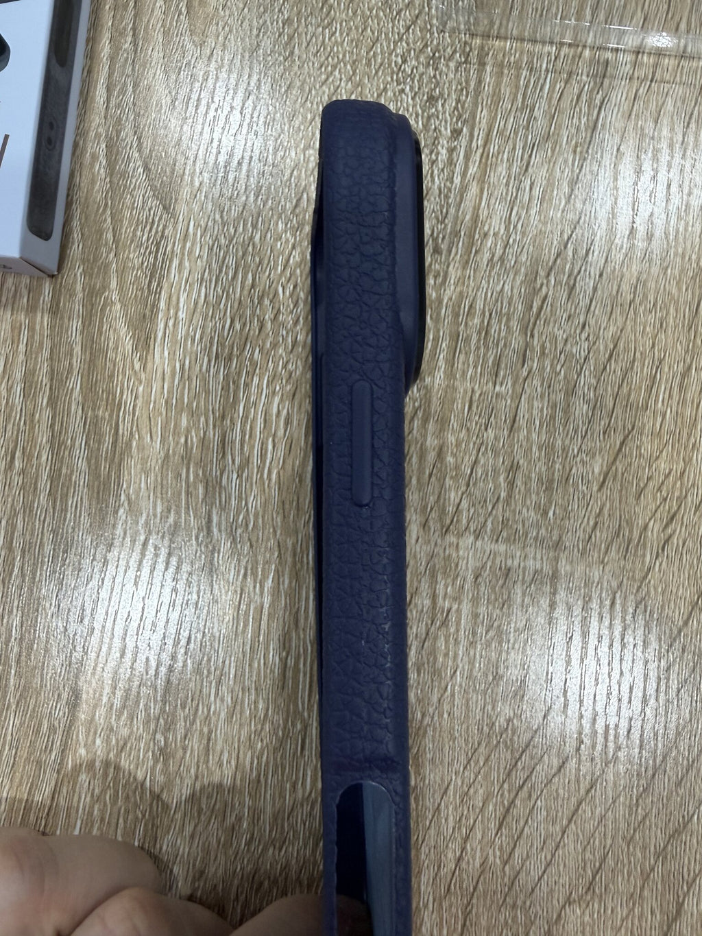 Premium Leather MagSafe Case - iPhone 17 Pro Max