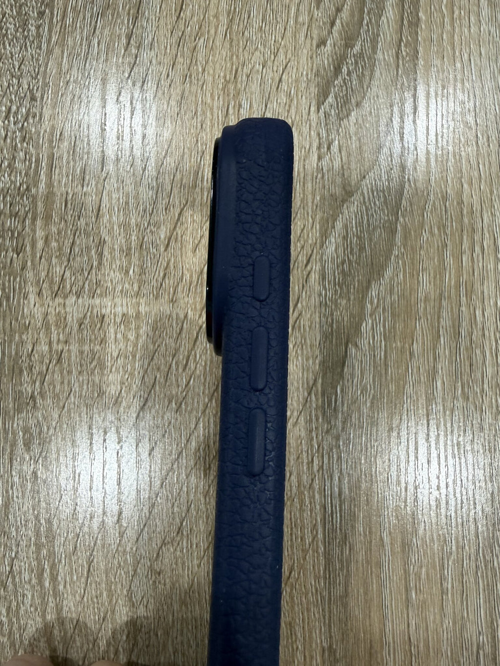 Premium Leather MagSafe Case - iPhone 17 Pro Max